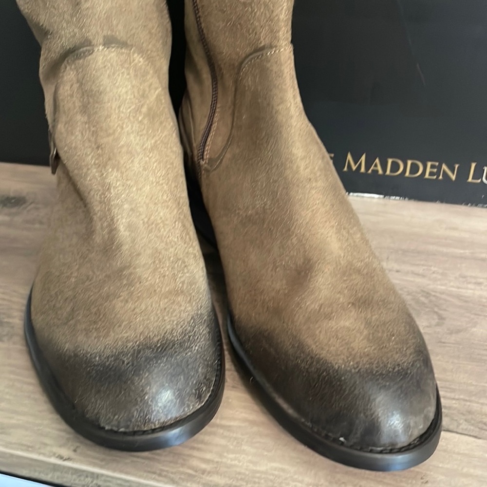 Steve Madden Luxe Tory Boot in Suede Brown - Picture 4 of 10